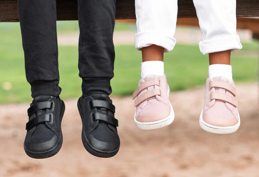 Las 7 mejores marcas de zapatillas minimalistas para niños